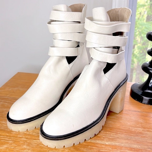 Free People Jesse Leather Cut-Out Boots - Picture 4 of 16